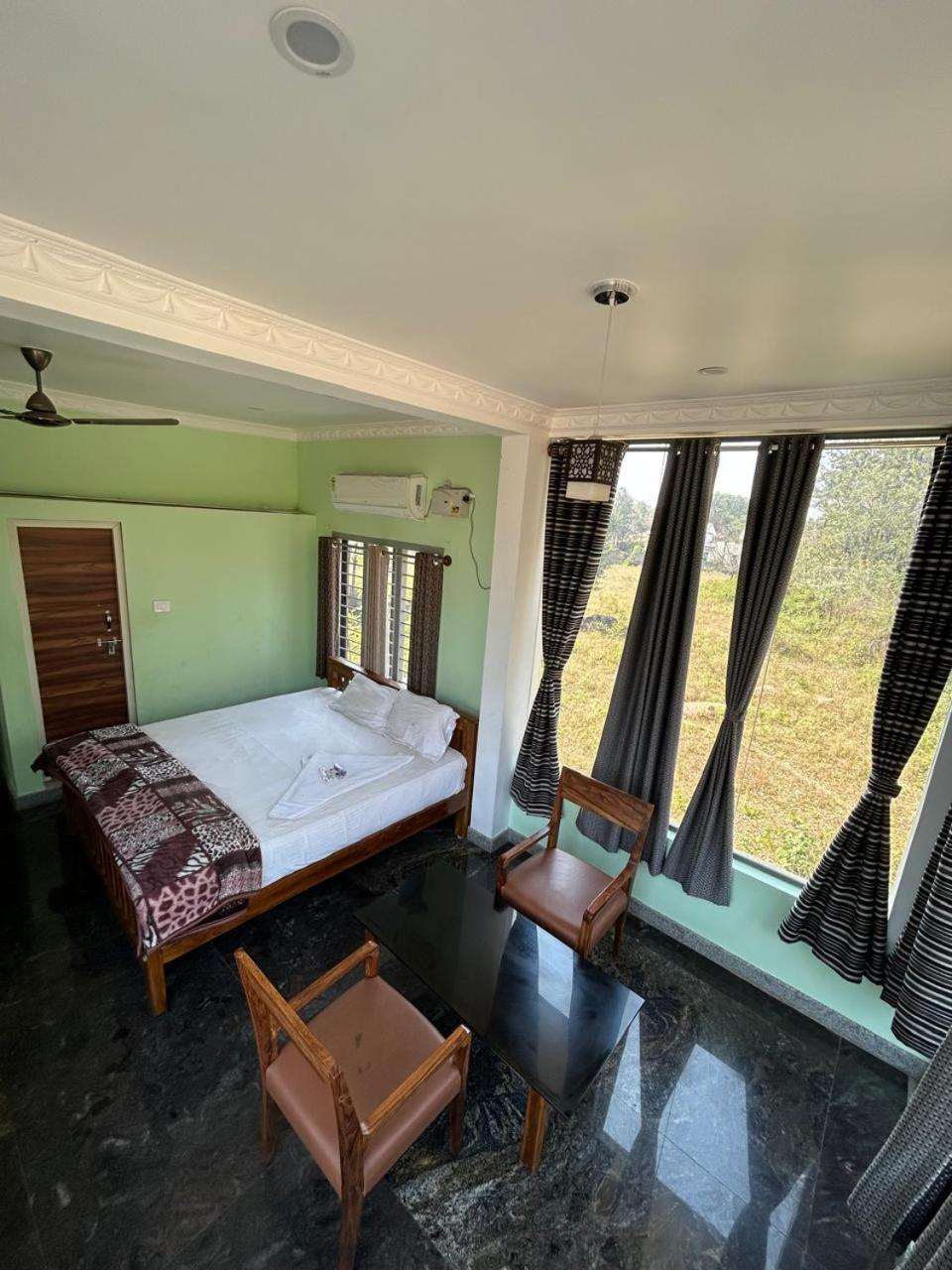 Yelagiri Goldhill Resort Eksteriør billede